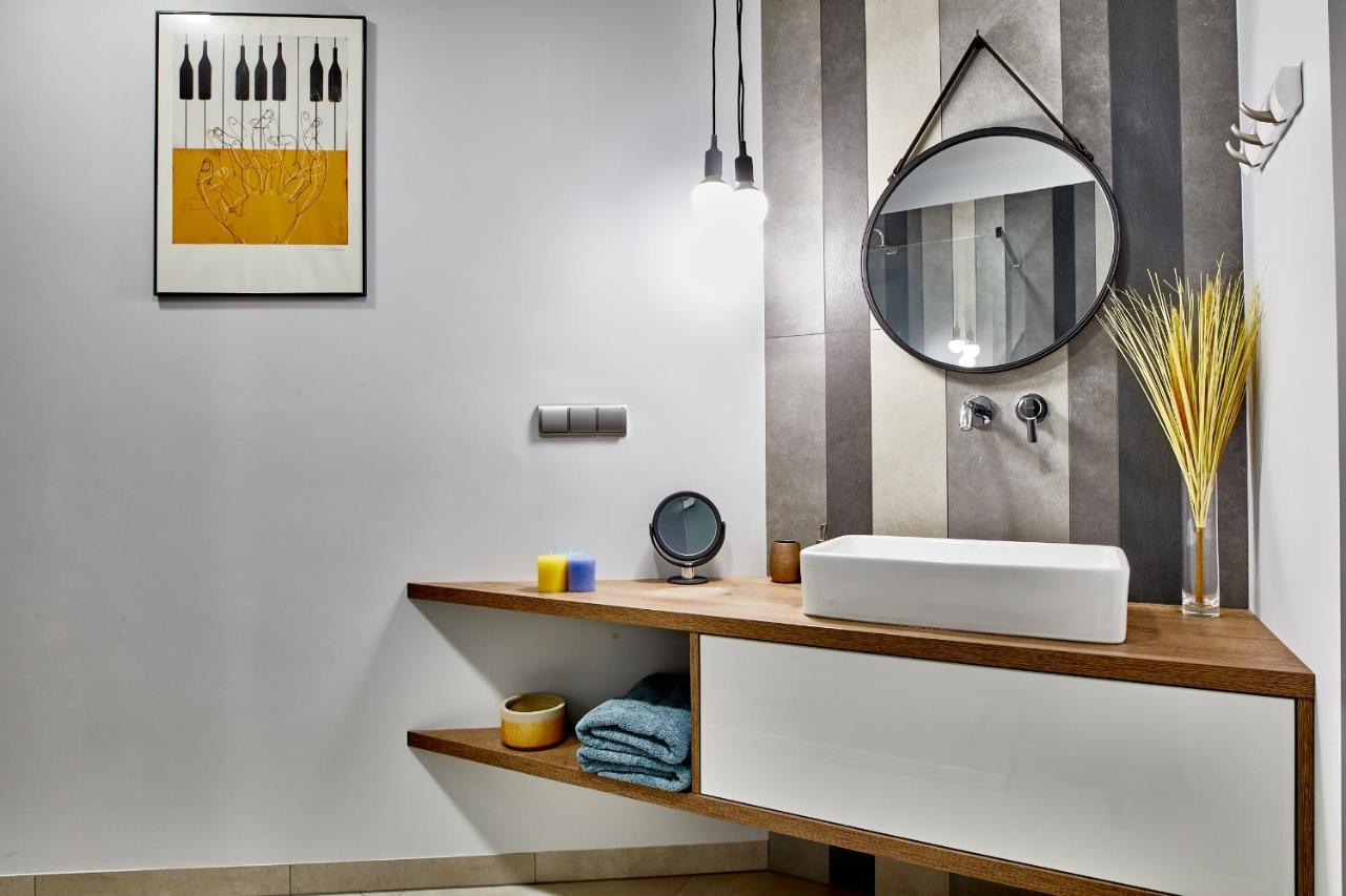 Sherlock Apartment Vratislav Exteriér fotografie